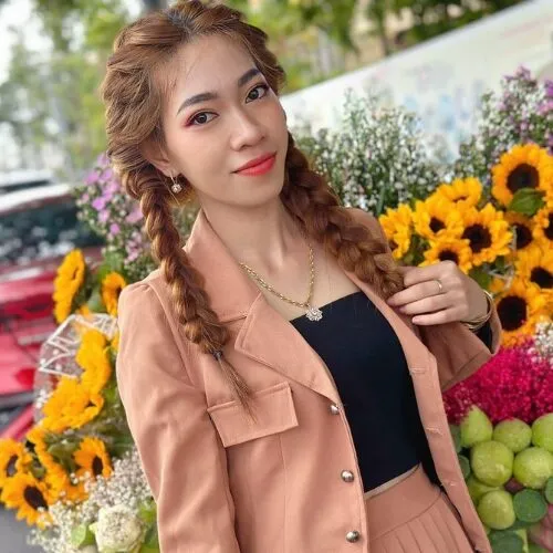 Chị Hoa 35 tuổi Đà Nẵng